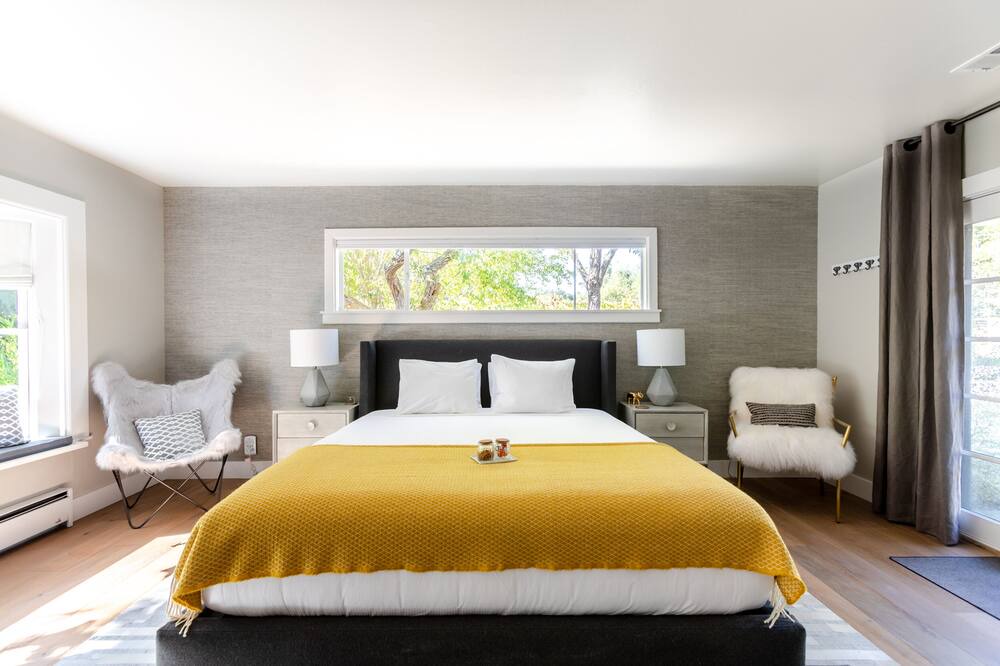Photo of Bedroom in Napa