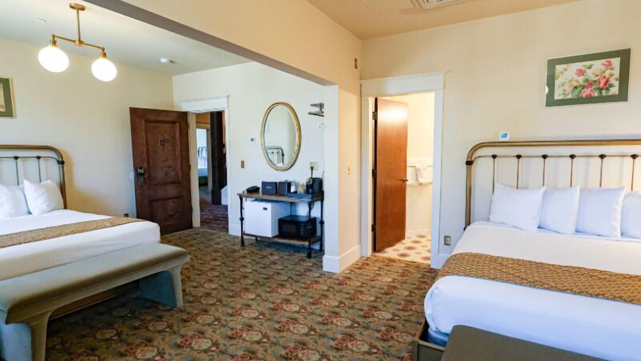 Photo of Bedroom in Tonopah