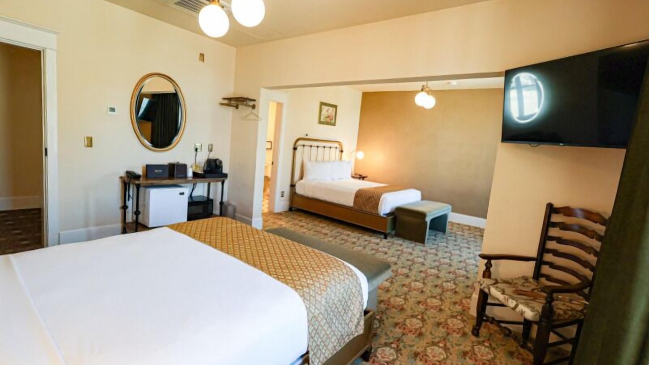 Photo of Bedroom in Tonopah