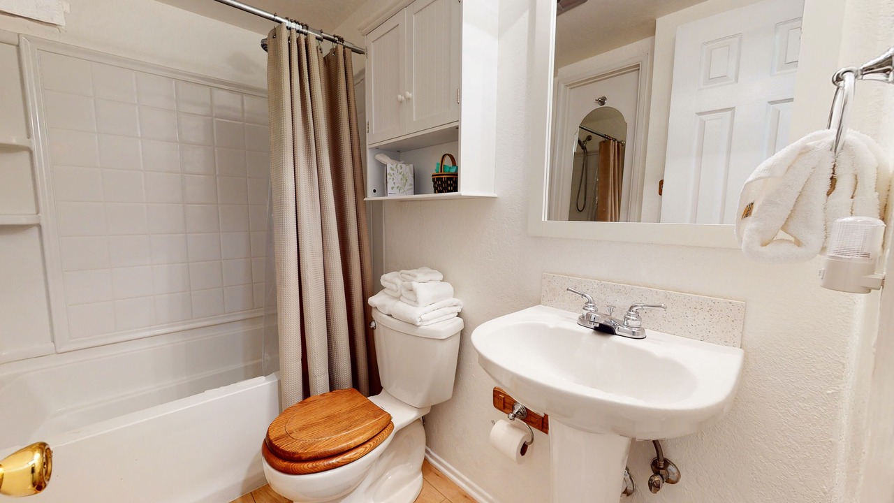 Photo of Bathroom in Mammoth Lakes