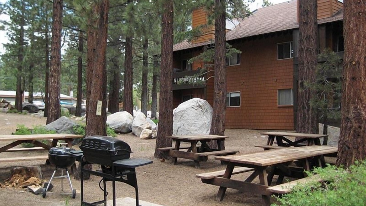 Photo of Outdoor in Mammoth Lakes