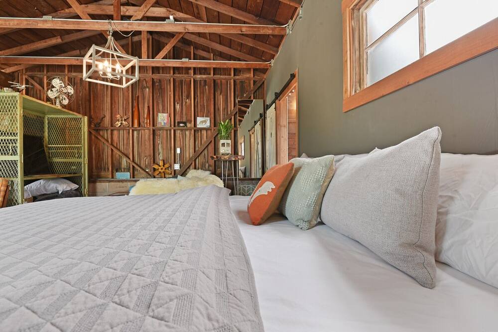Photo of Bedroom in Park Hill