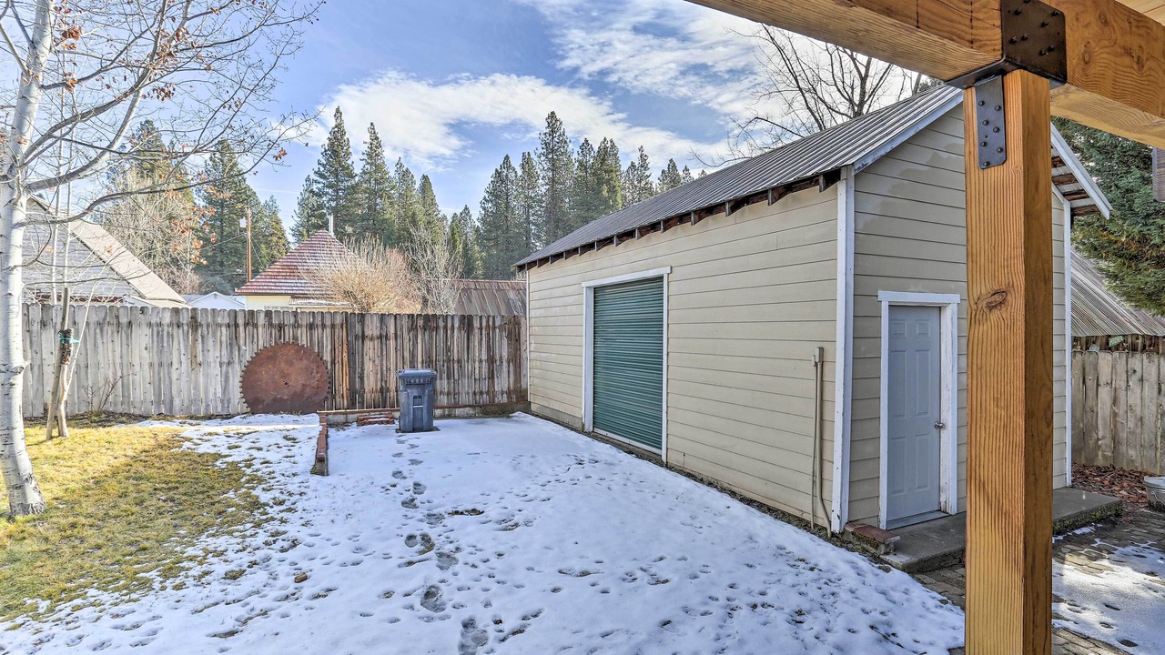 Photo of Outdoor in McCloud