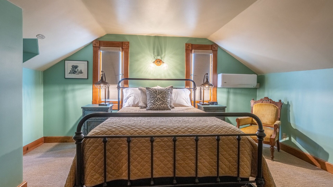 Photo of Bedroom in Bishop