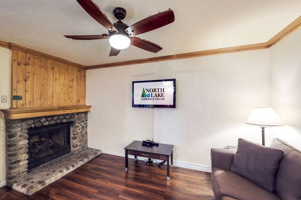 Photo of Livingroom in Incline Village