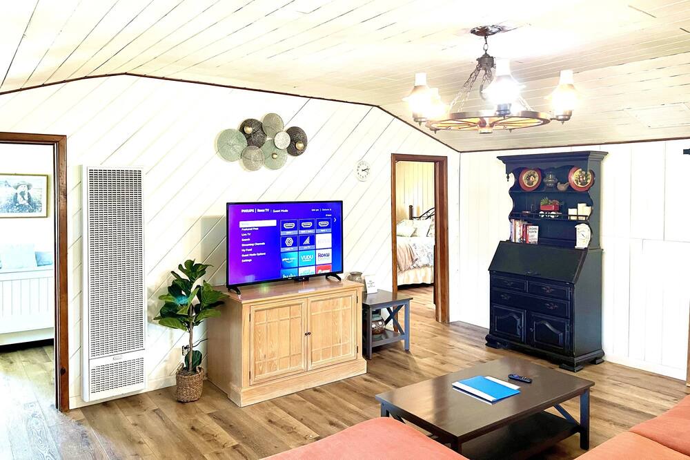 Photo of Bedroom in Dunlap