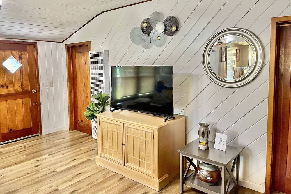 Photo of Bedroom in Dunlap
