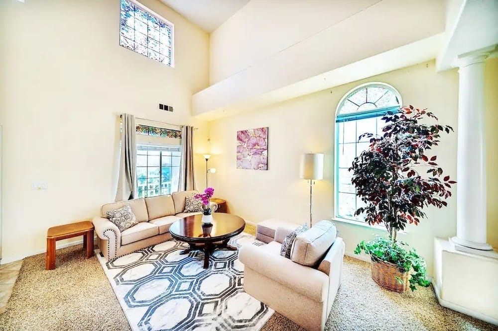 Photo of Livingroom in Stockton
