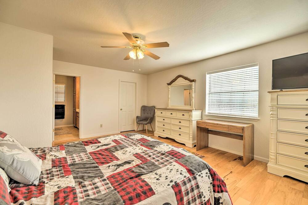 Photo of Bedroom in Tuolumne