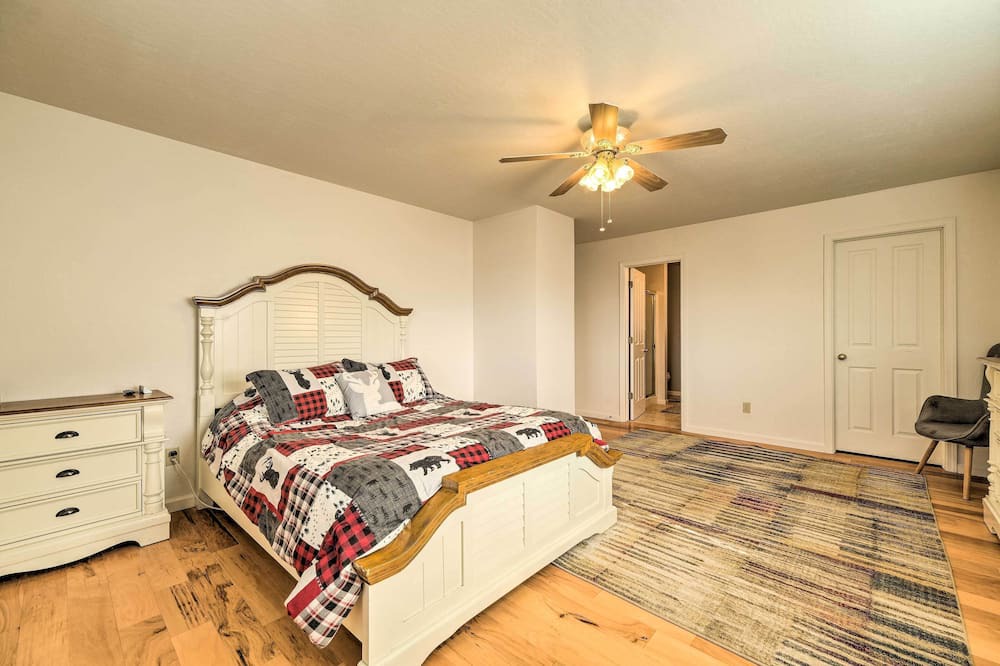 Photo of Bedroom in Tuolumne