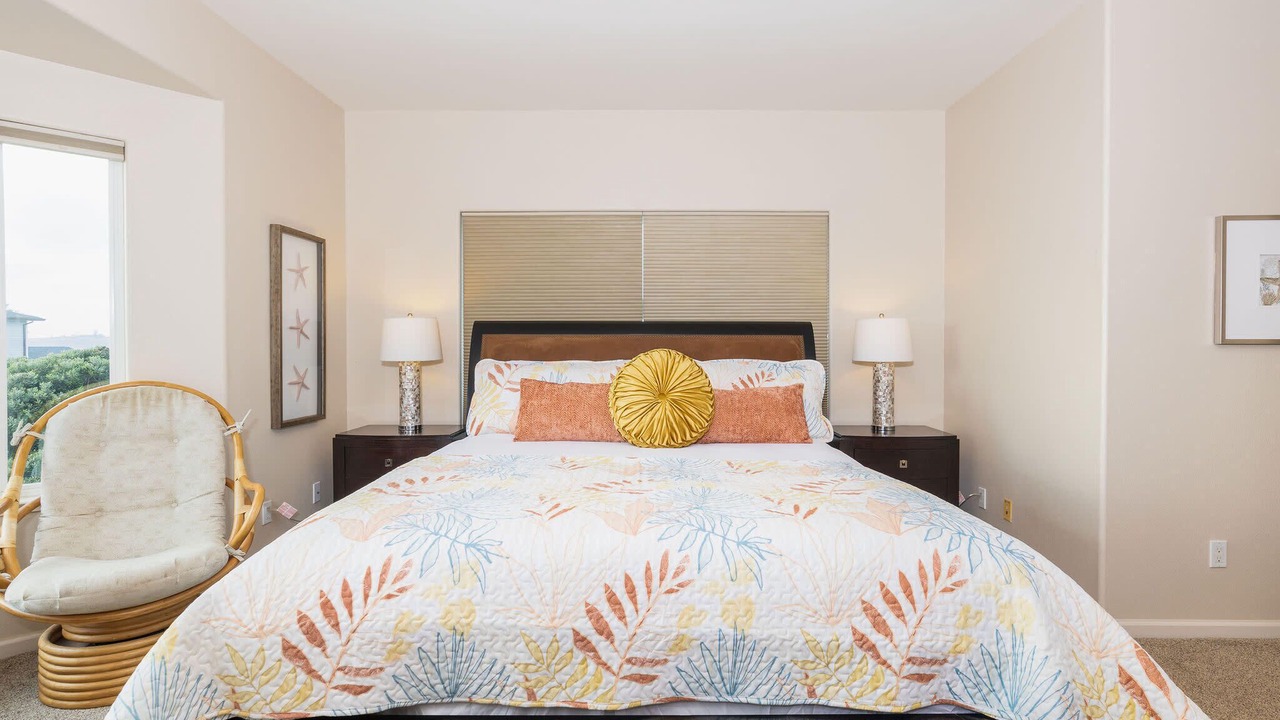 Photo of Bedroom in El Granada