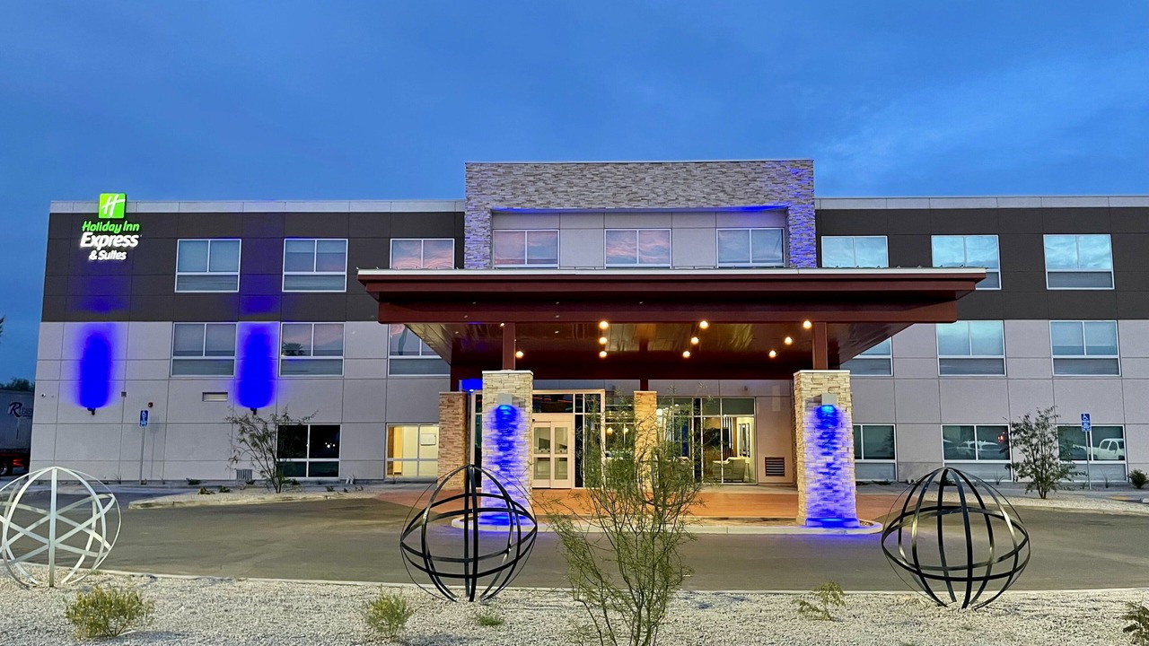 Photo of Outdoor in Blythe