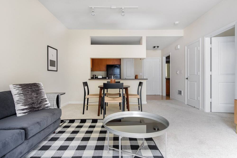 Photo of Livingroom in South San Francisco
