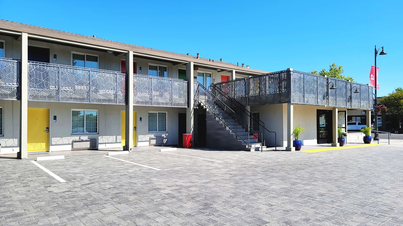 Photo of Outdoor in Newhall