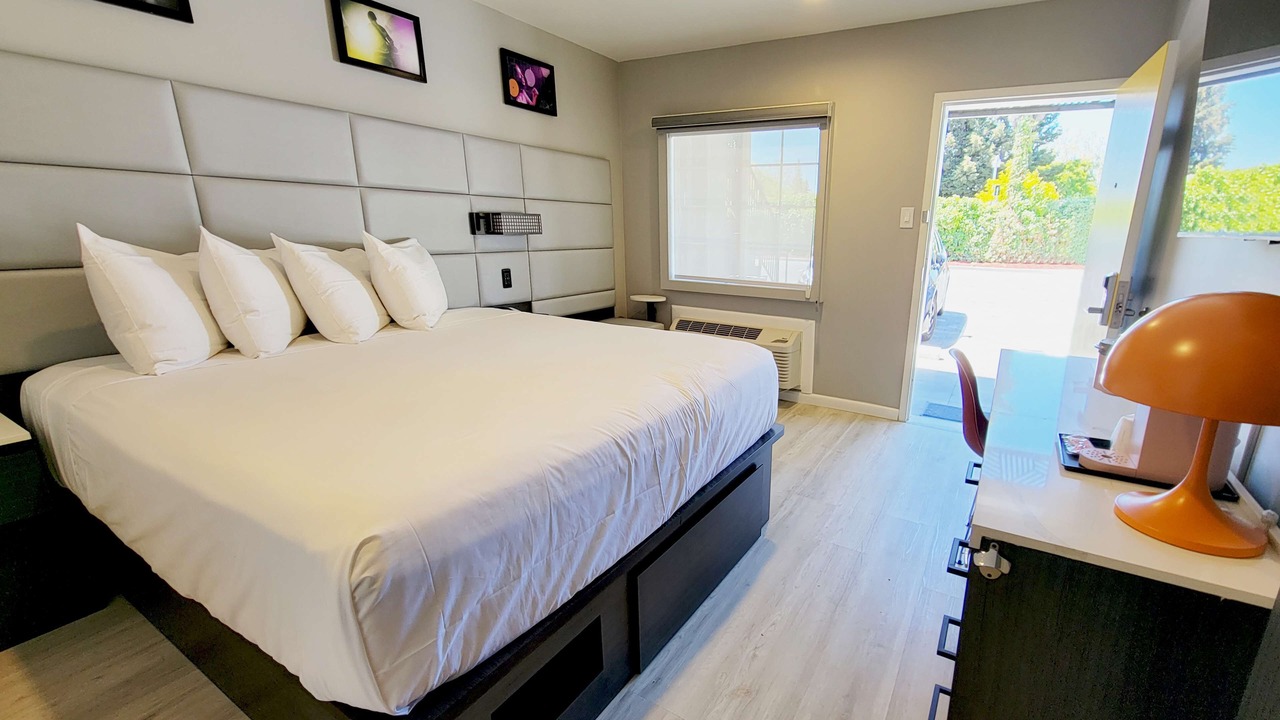 Photo of Bedroom in Newhall