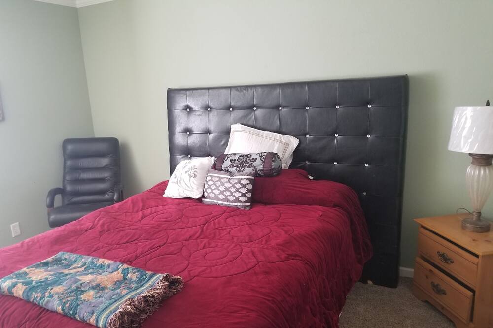 Photo of Bedroom in Squaw Valley