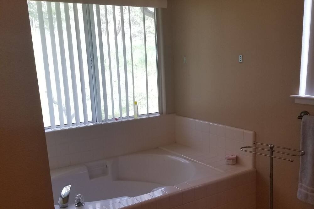 Photo of Bathroom in Squaw Valley