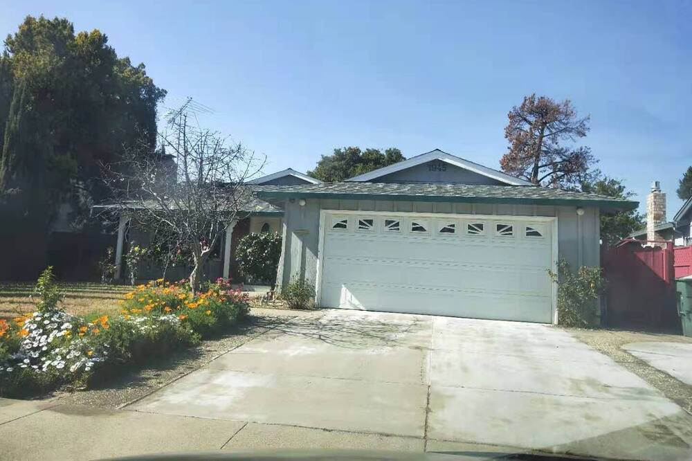 Photo of Outdoor in Union City