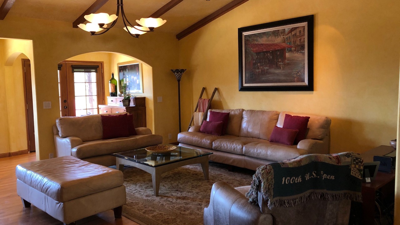 Photo of Livingroom in Carmel Valley