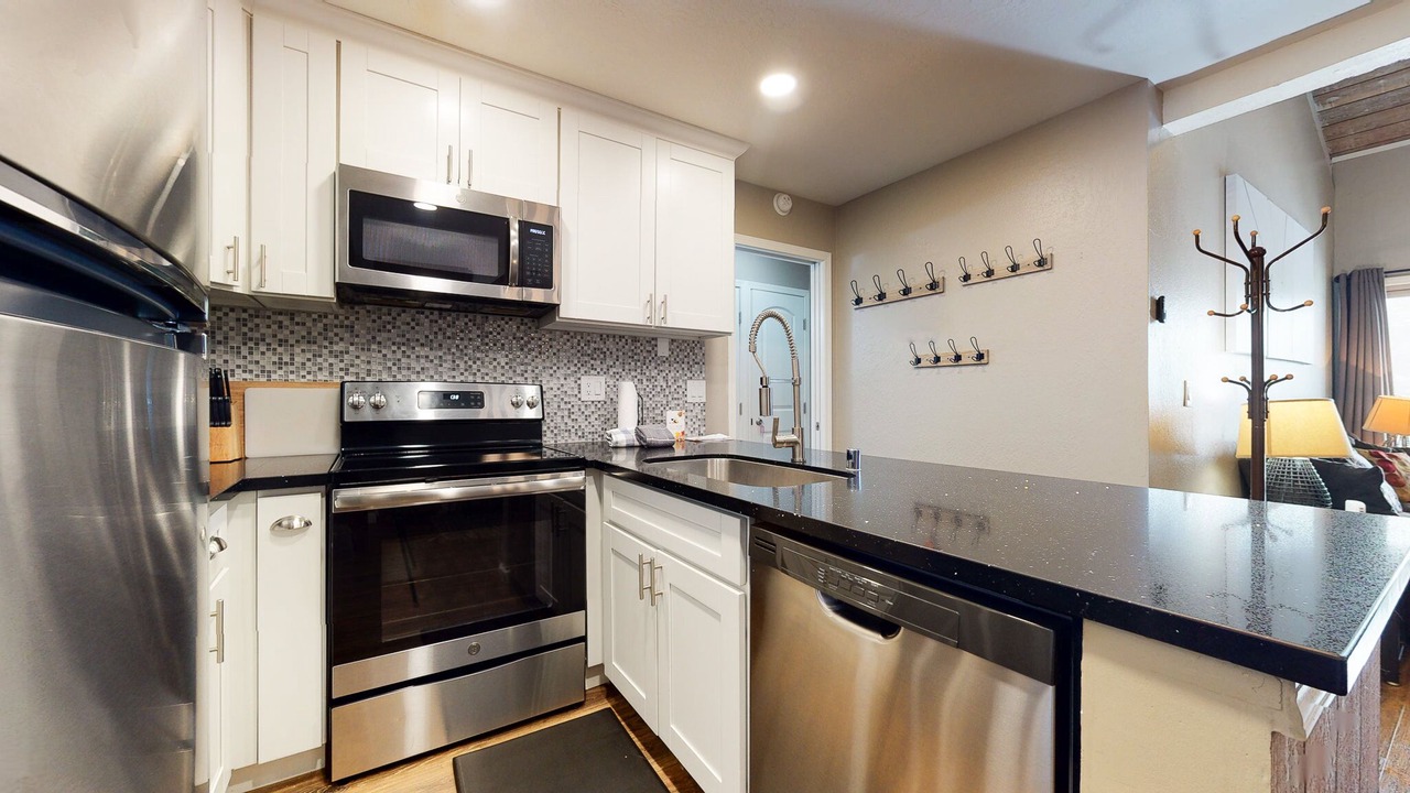 Photo of Kitchen in Mammoth Lakes