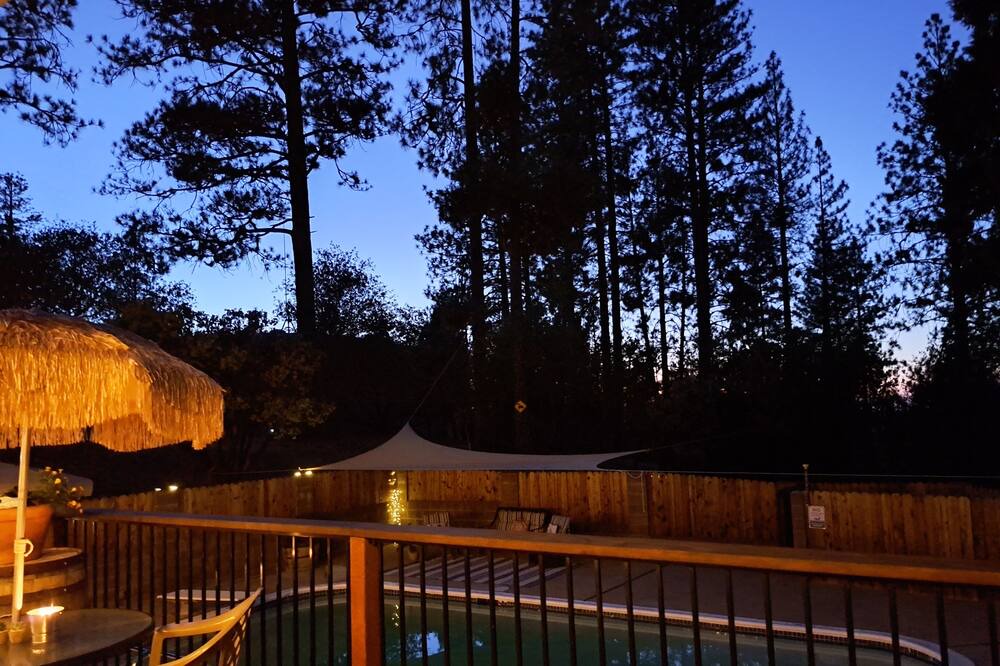 Photo of Outdoor in Groveland