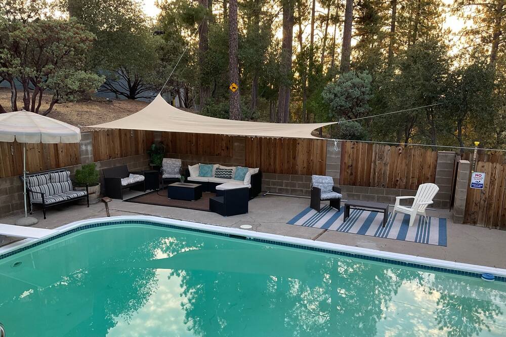 Photo of Outdoor in Groveland