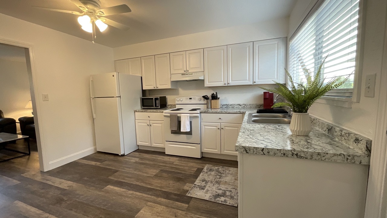 Photo of Kitchen in Midtown
