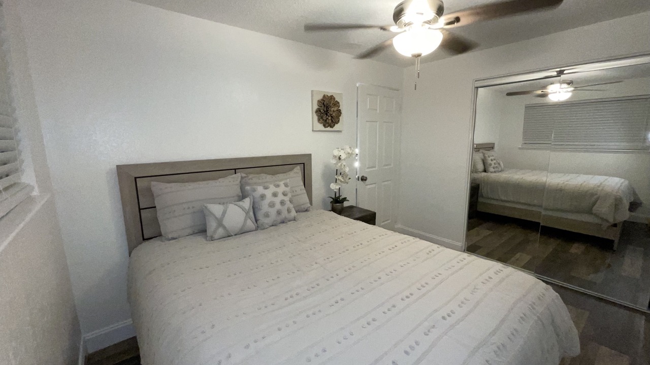 Photo of Bedroom in Midtown