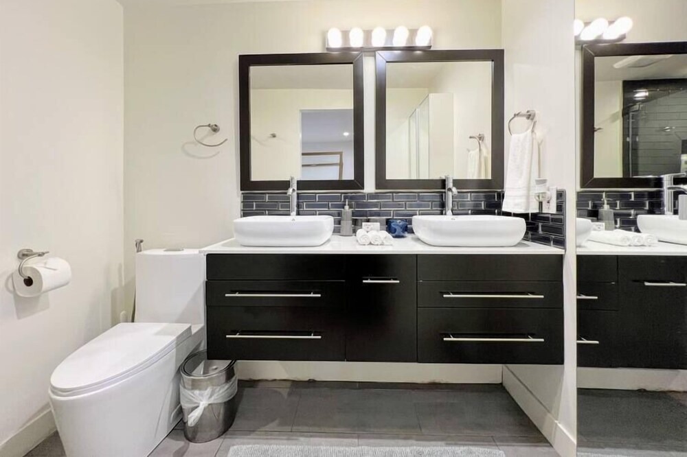 Photo of Bathroom in Canoga Park