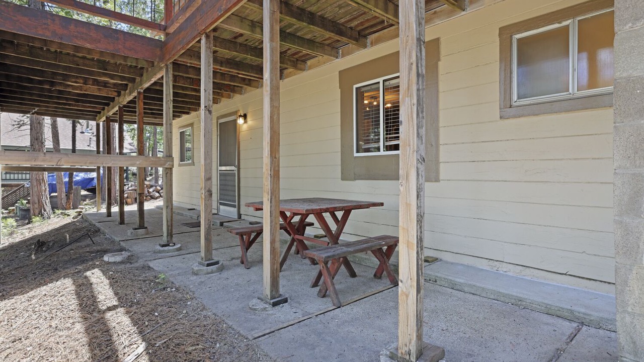 Photo of Outdoor in Cold Springs