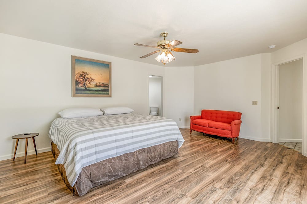 Photo of Bedroom in Merced