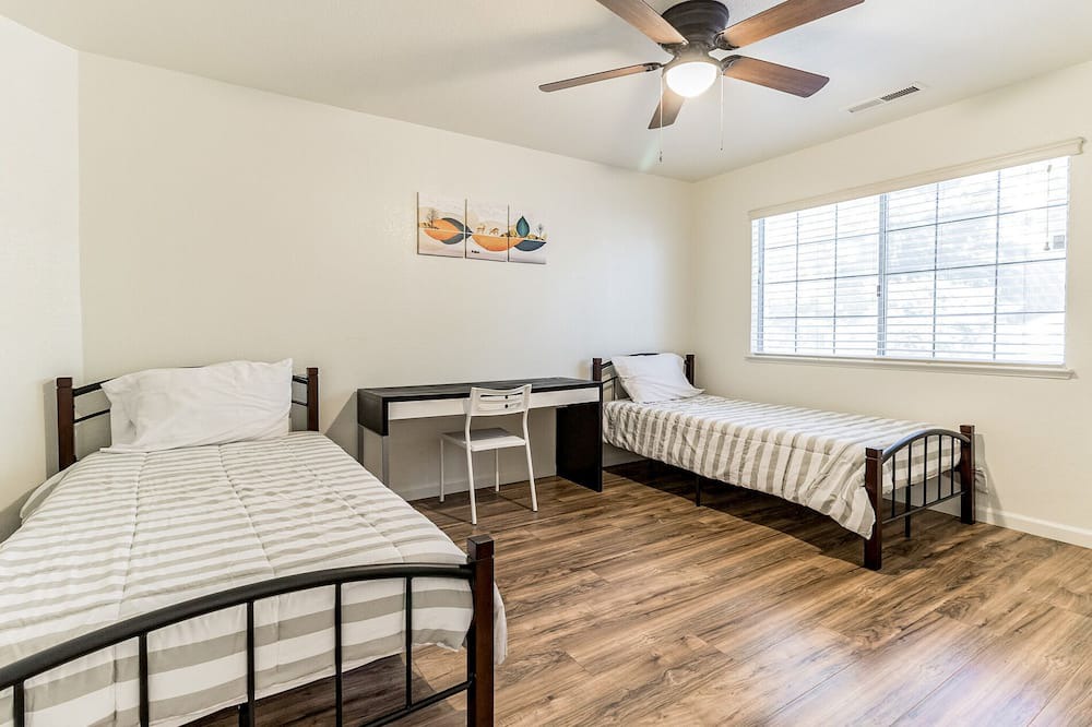 Photo of Bedroom in Merced