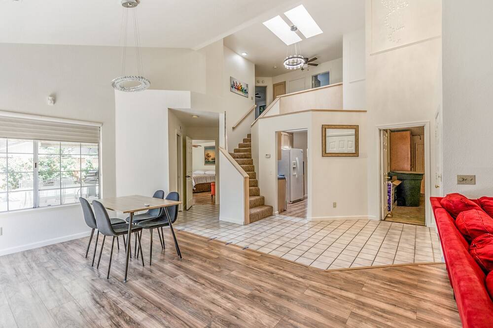 Photo of Bedroom in Merced