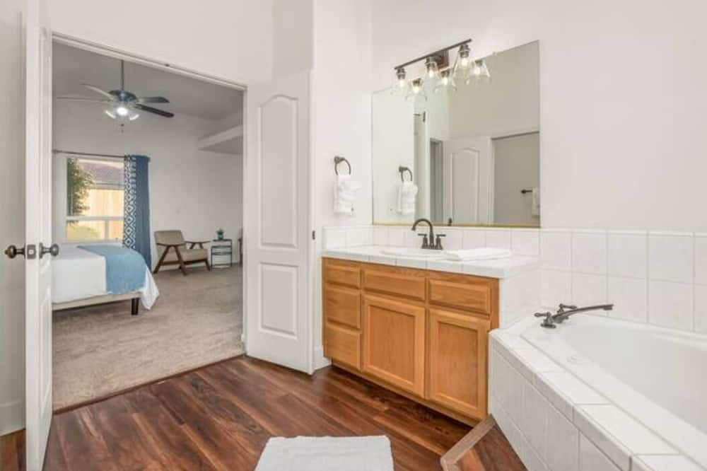 Photo of Bedroom in Fresno