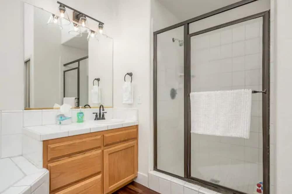 Photo of Bathroom in Fresno