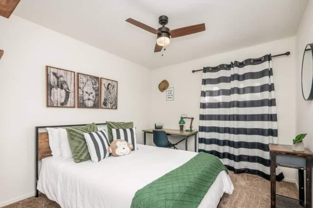 Photo of Bedroom in Fresno