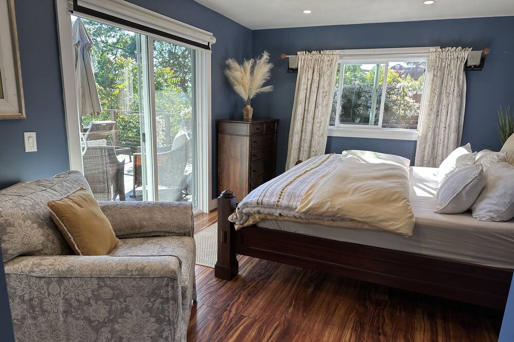 Photo of Bedroom in Fairfax