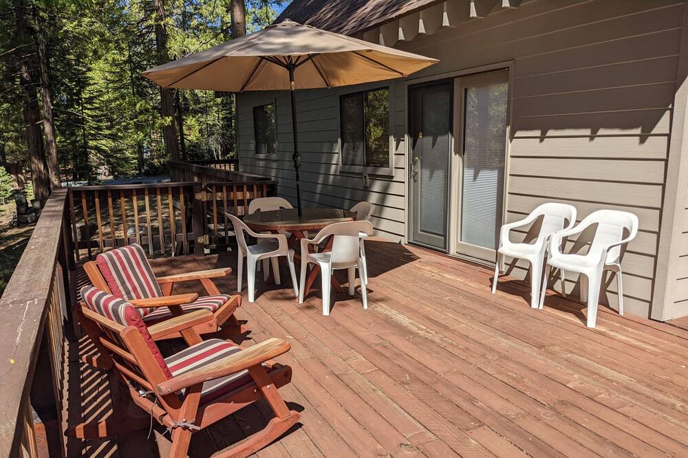 Photo of Patio Balcony in Strawberry