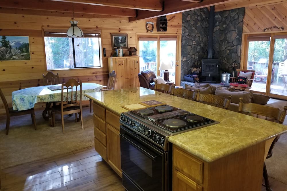 Photo of Kitchen in Strawberry
