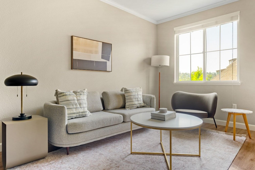 Photo of Livingroom in Walnut Creek