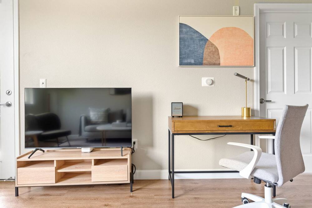 Photo of Bedroom in Walnut Creek