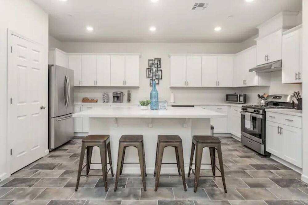 Photo of Kitchen in Roosevelt
