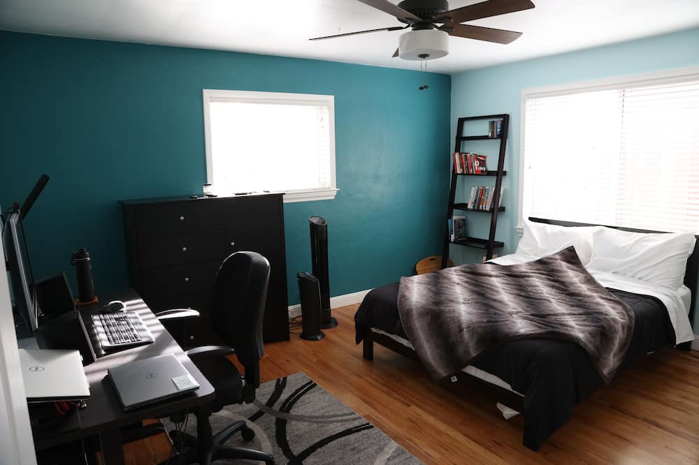 Photo of Bedroom in Modesto