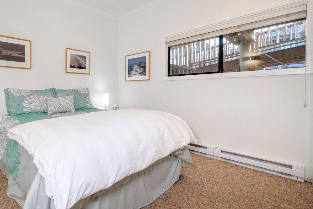 Photo of Bedroom in Watsonville