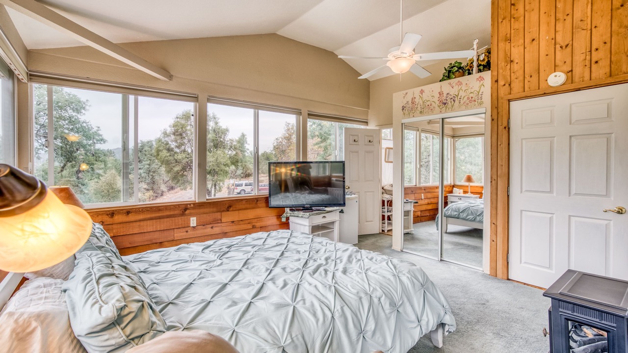 Photo of Outdoor in Oakhurst