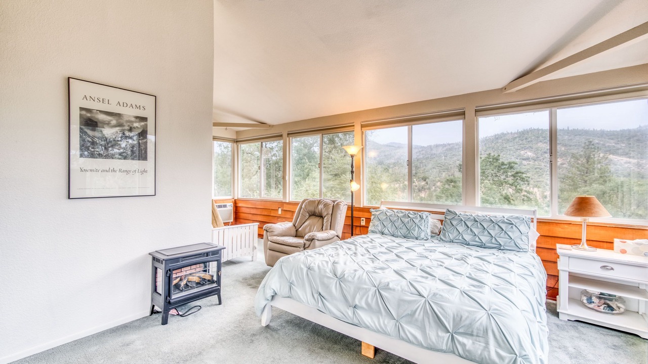 Photo of Outdoor in Oakhurst