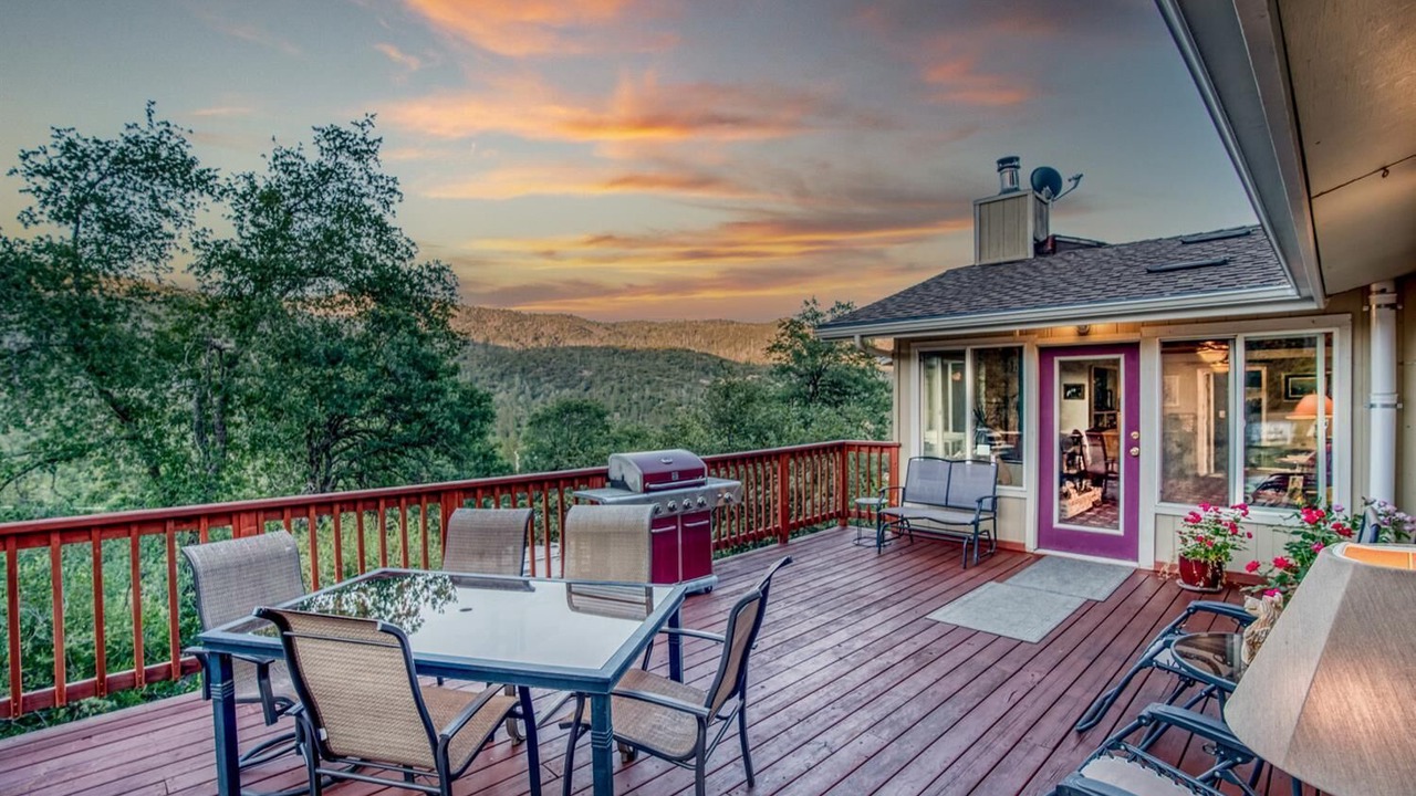 Photo of Outdoor in Oakhurst