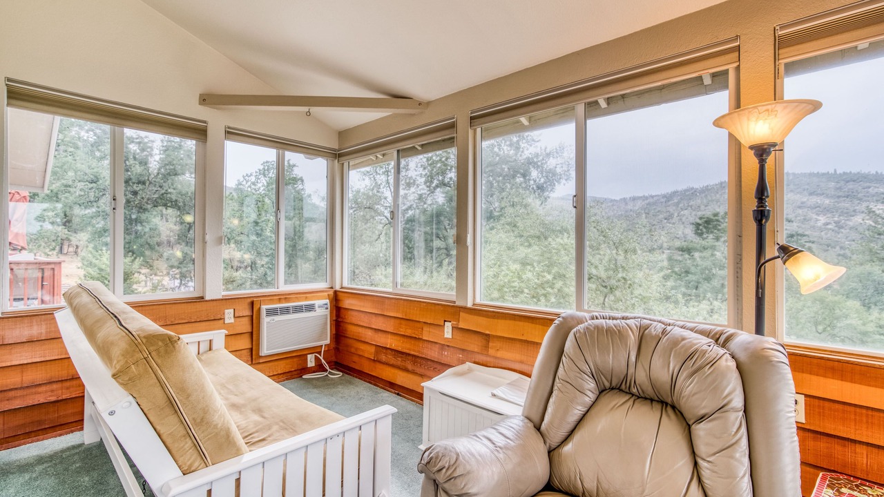 Photo of Outdoor in Oakhurst
