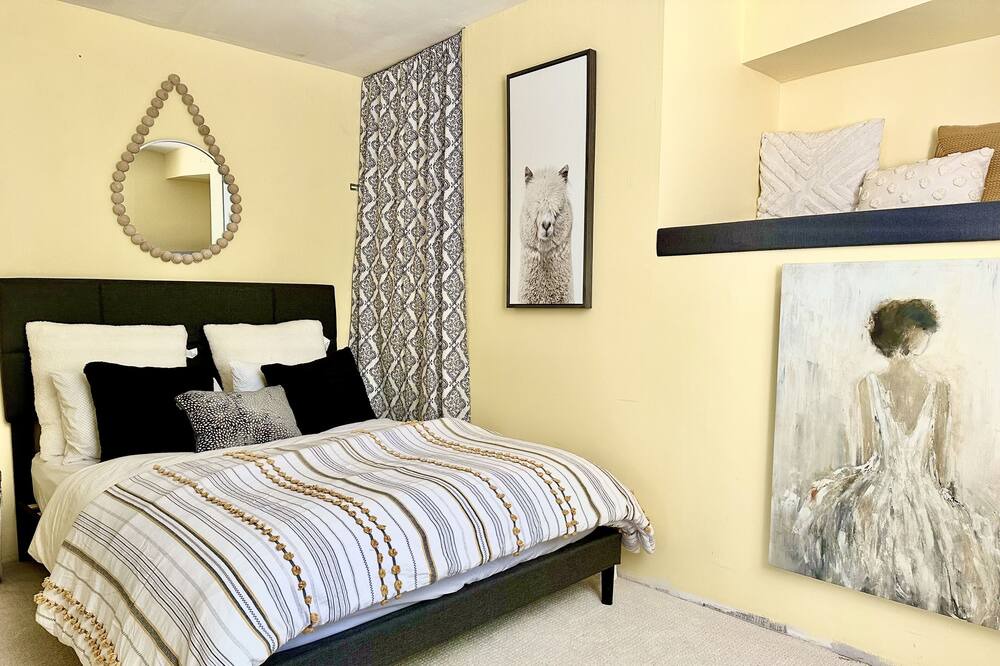 Photo of Bedroom in Fairfax
