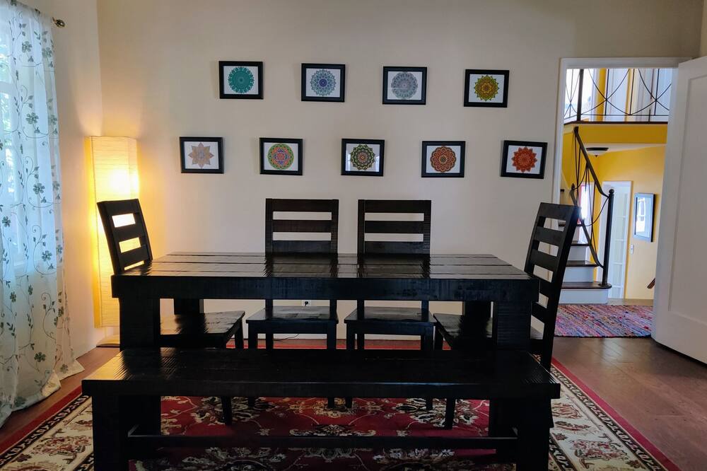 Photo of Kitchen in Broadmoor